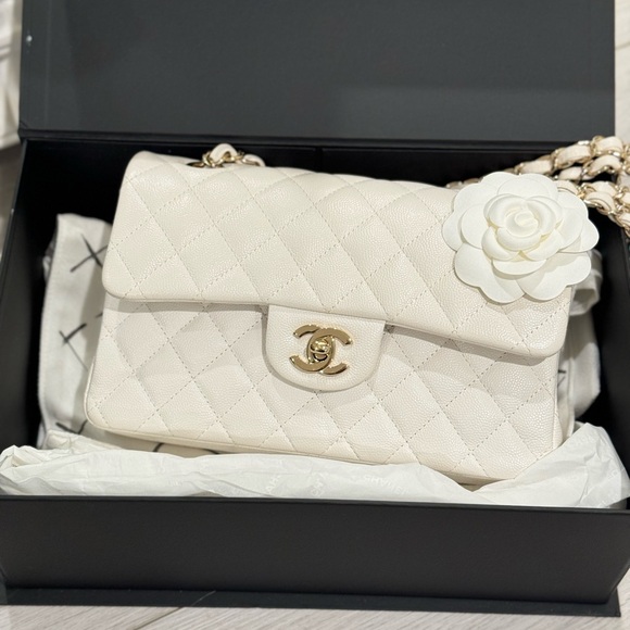 S O L D 💕 Chanel cavial small white - Picture 5 of 13